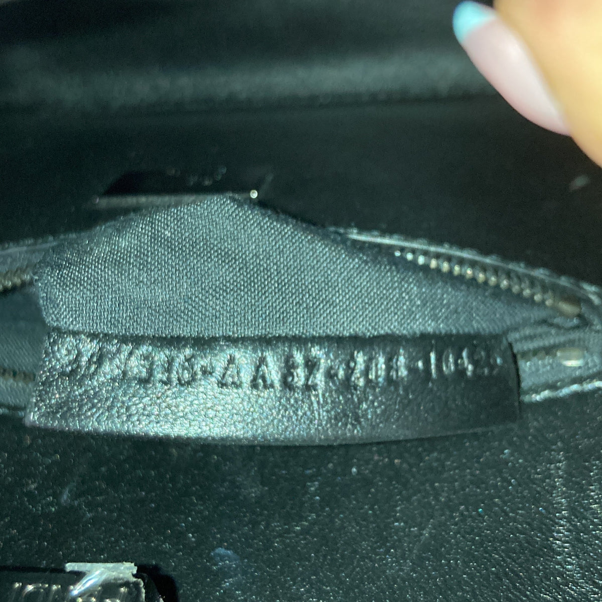 Resin Handle Peekaboo Bag Patent Mini