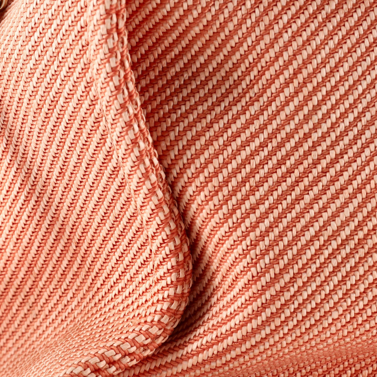 Deauville Tote Mixed Fibers Medium