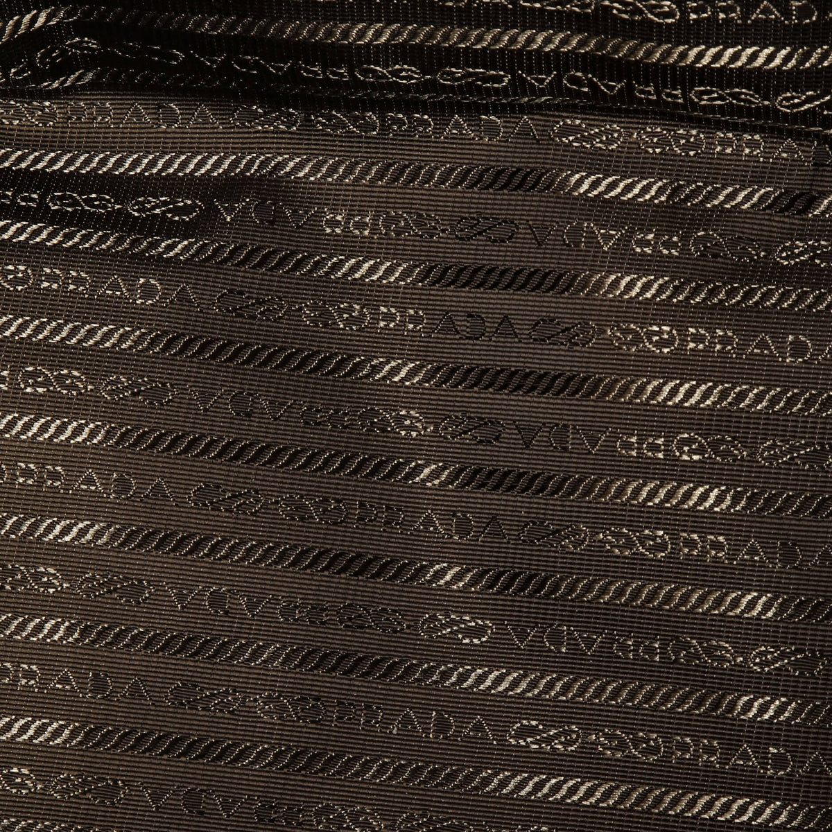 Re-Edition 1978 Pocket Tote Re-Nylon with Saffiano Leather Medium