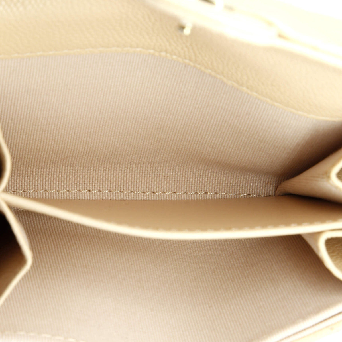 Classic Flap Card Case Quilted Caviar