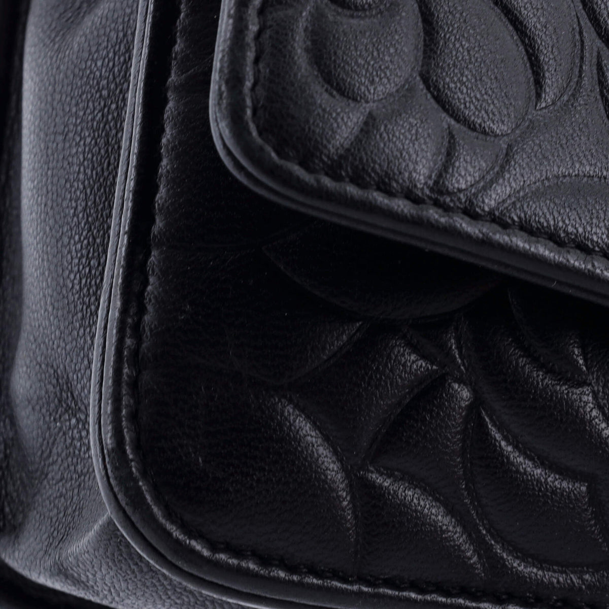 Wallet on Chain Camellia Lambskin