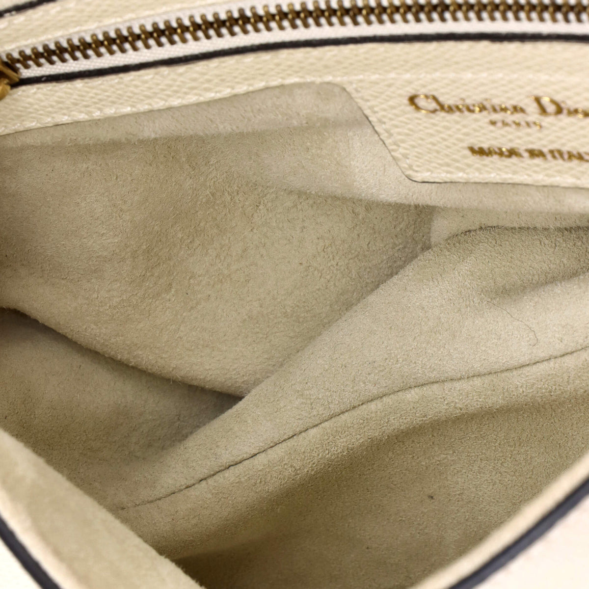 Saddle Handbag Leather Medium
