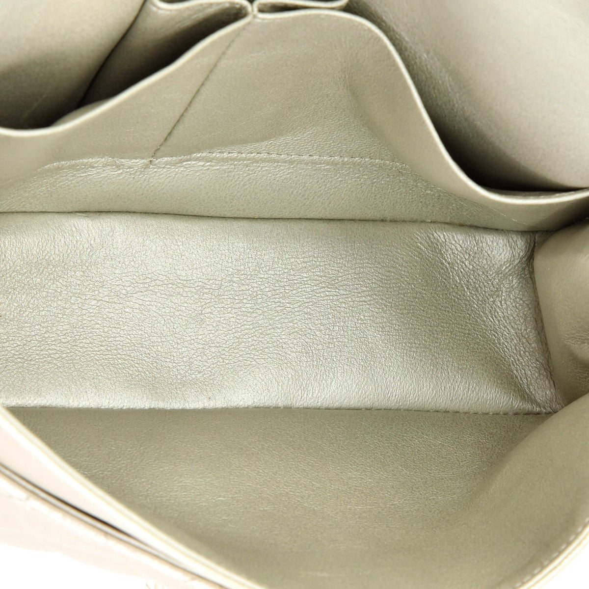 Classic Double Flap Bag Quilted Iridescent Calfskin Medium