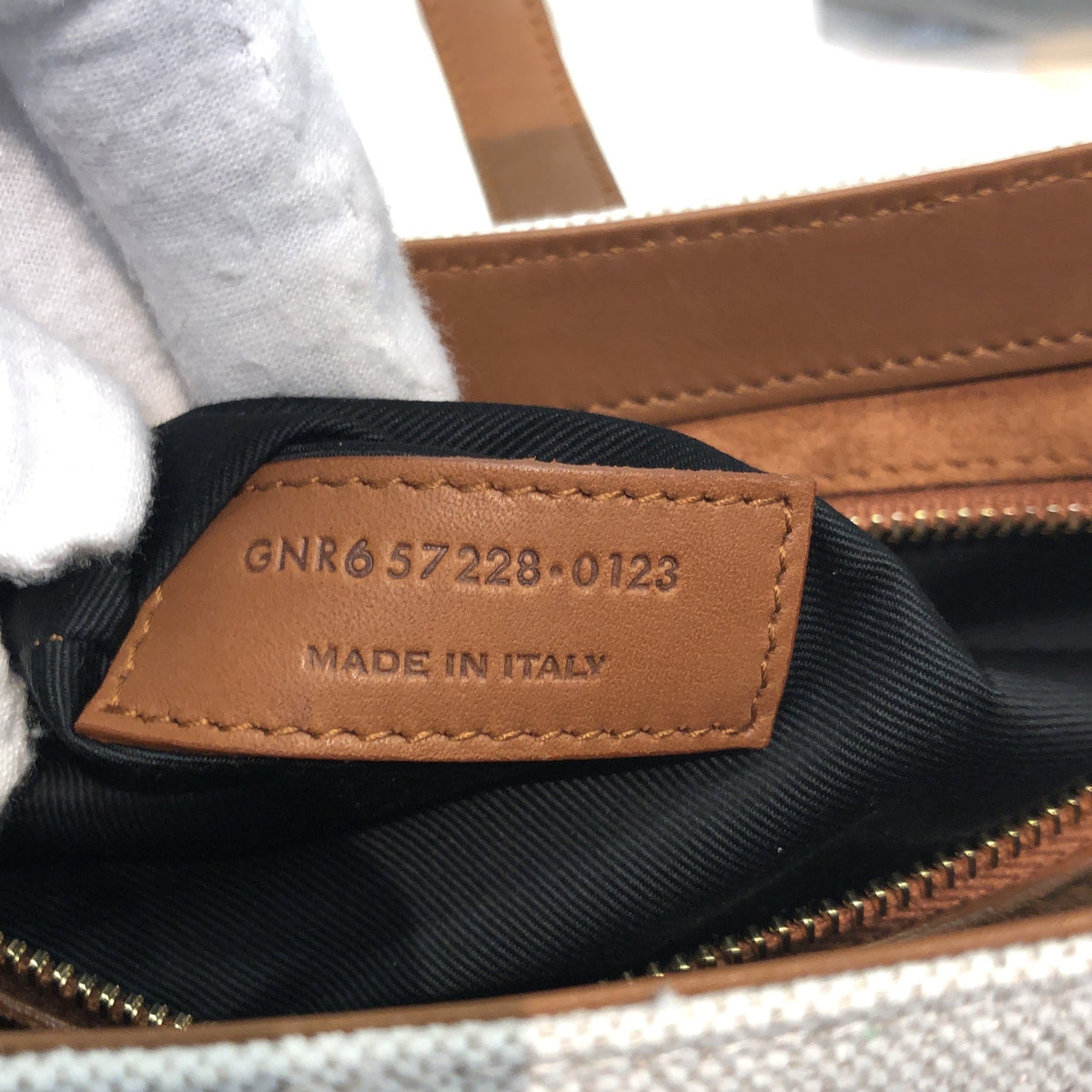 Le 5 a 7 Hobo Canvas Small