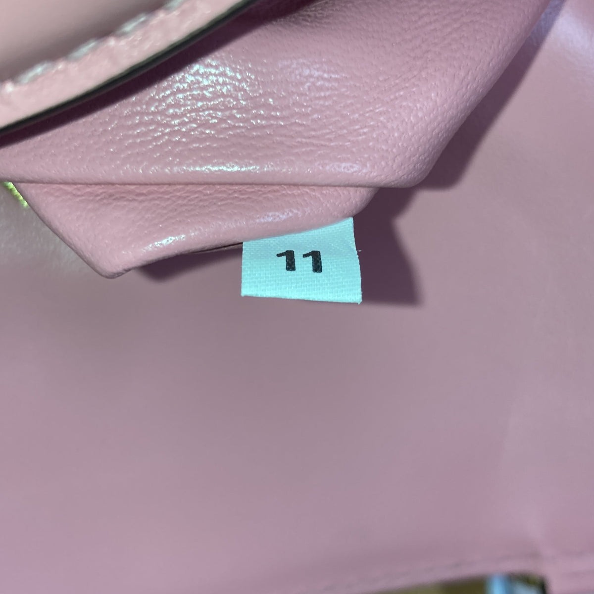 Carey Tote Bag Leather Medium
