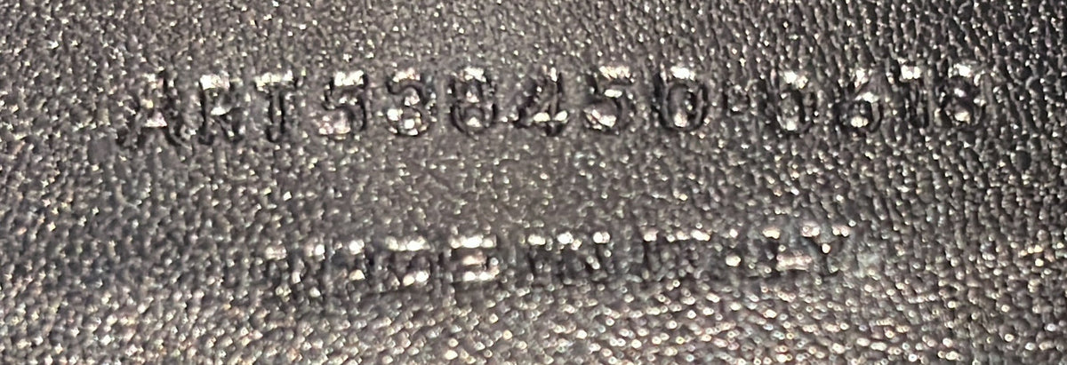 Nan Box Bag Textured Patent