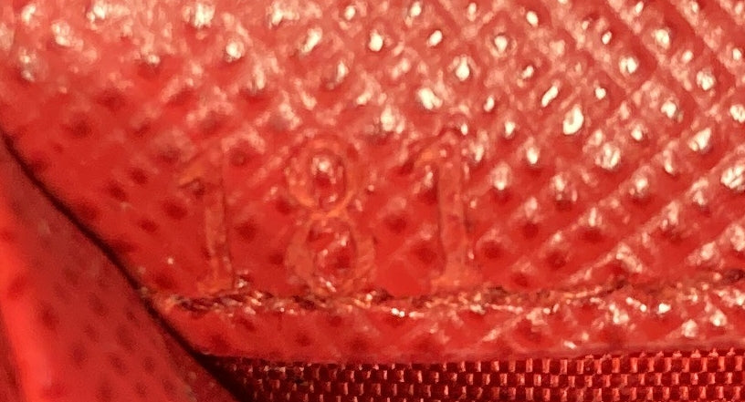 Envelope Wallet on Chain Saffiano Leather