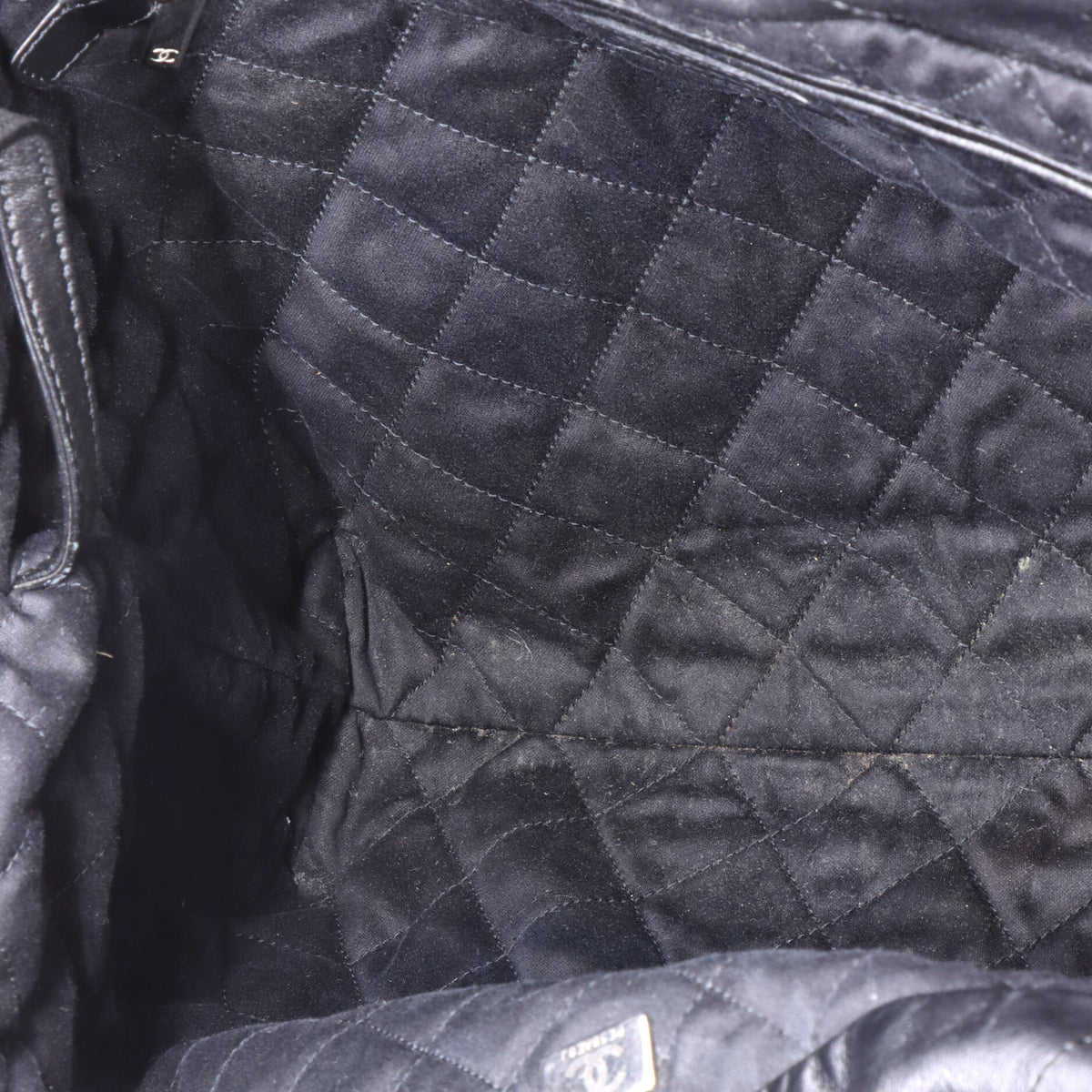 22 Chain Hobo Quilted Calfskin Large