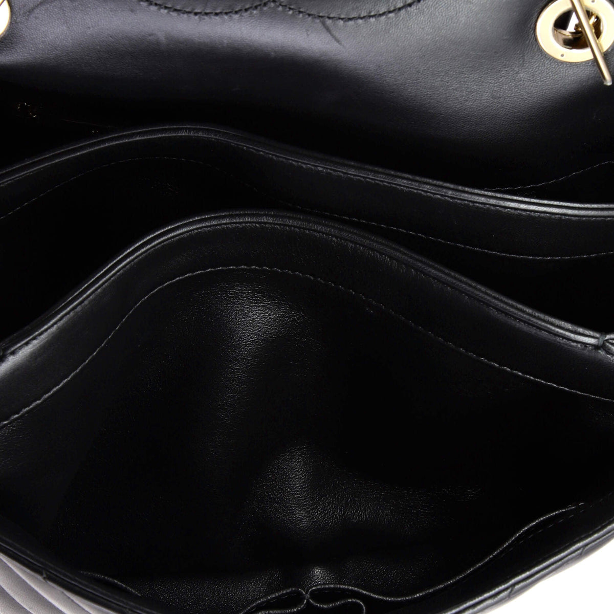 Trendy CC Top Handle Bag Chevron Lambskin Medium
