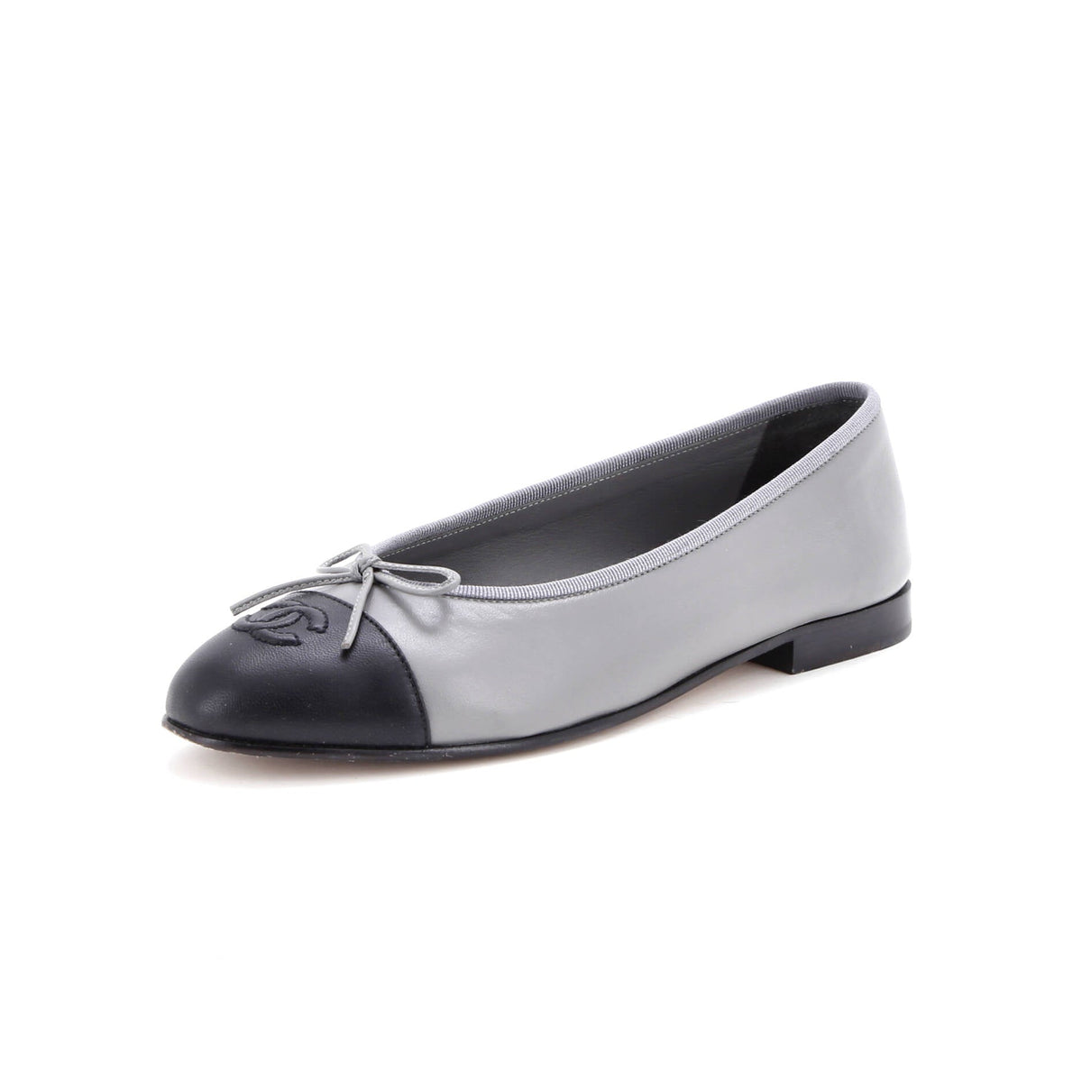 Women's CC Cap Toe Bow Ballerina Flats Leather