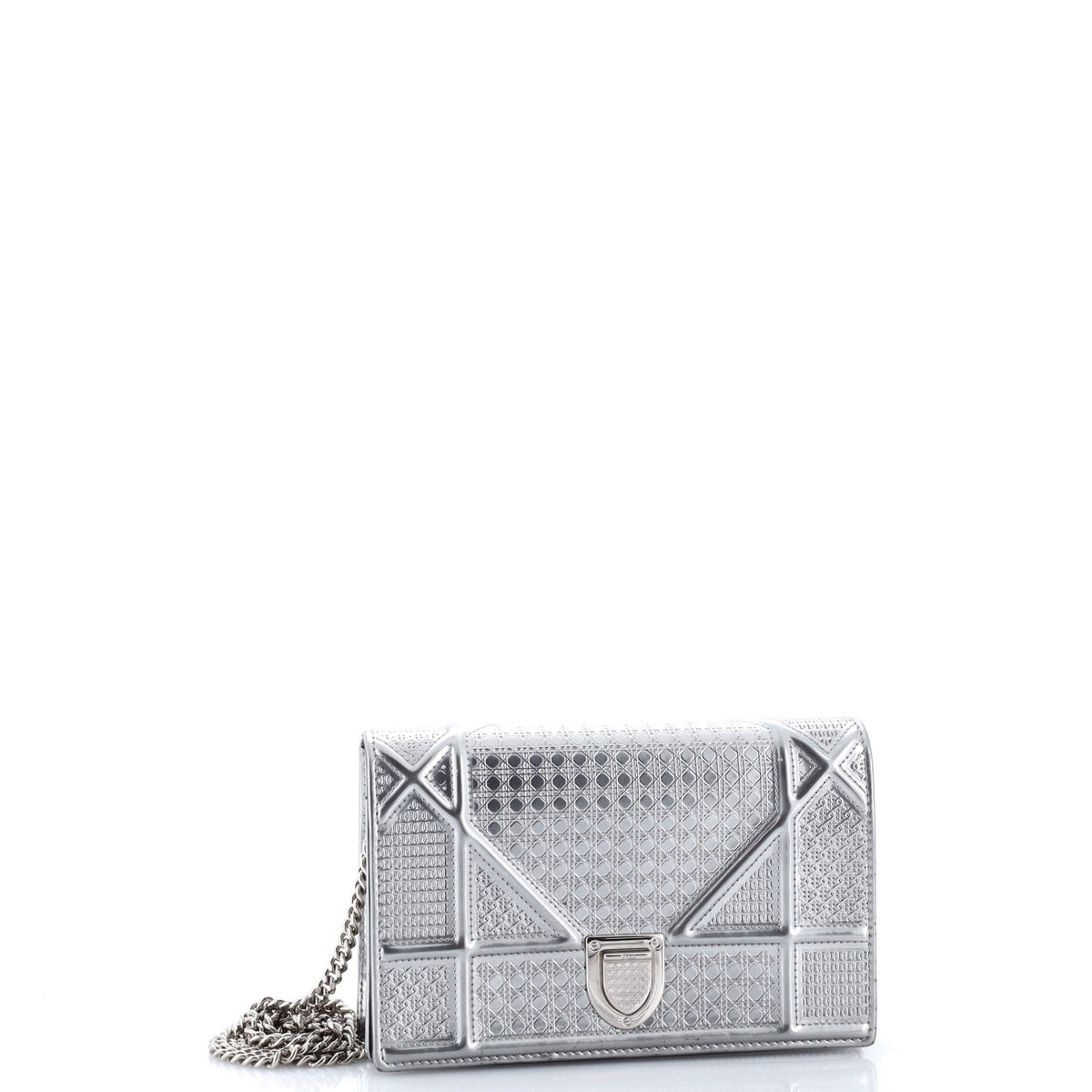 Diorama Wallet on Chain Cannage Embossed Calfskin