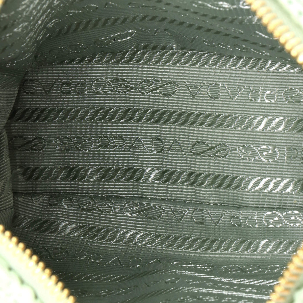 Re-Edition 2005 Shoulder Bag Raffia Small