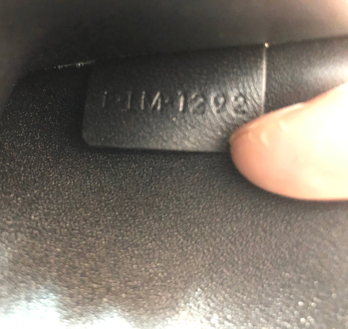 Triomphe East-West Shoulder Bag Smooth Calfskin