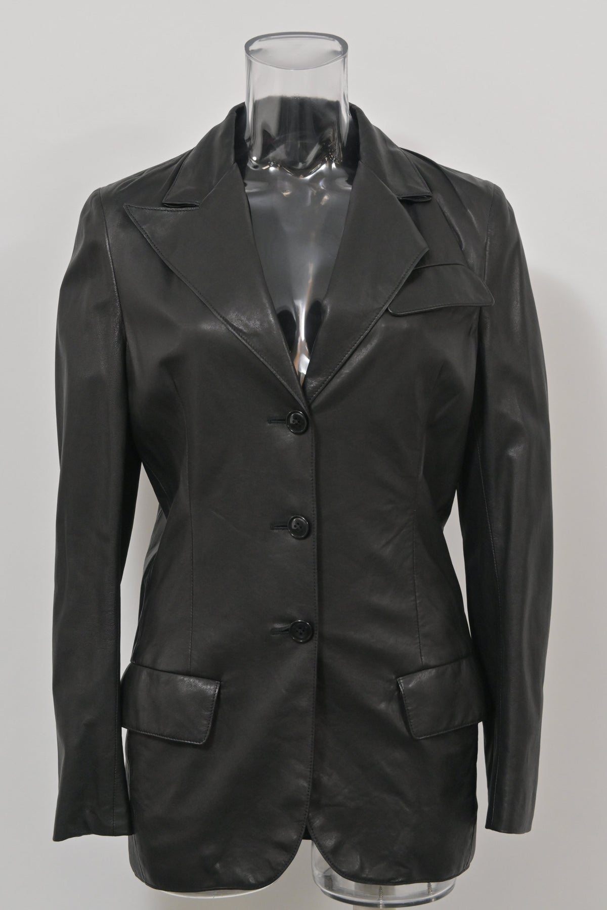 Bottega Veneta Single-Breasted Jacket in Black Leather