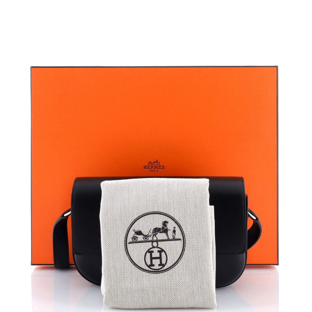 Della Cavalleria Elan Shoulder Bag Tadelakt
