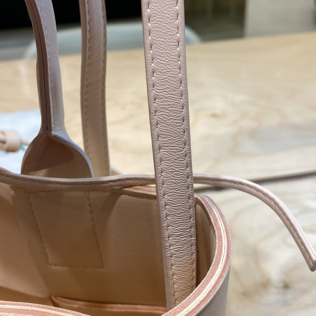 Arco Tote Maxi Intrecciato Leather Mini