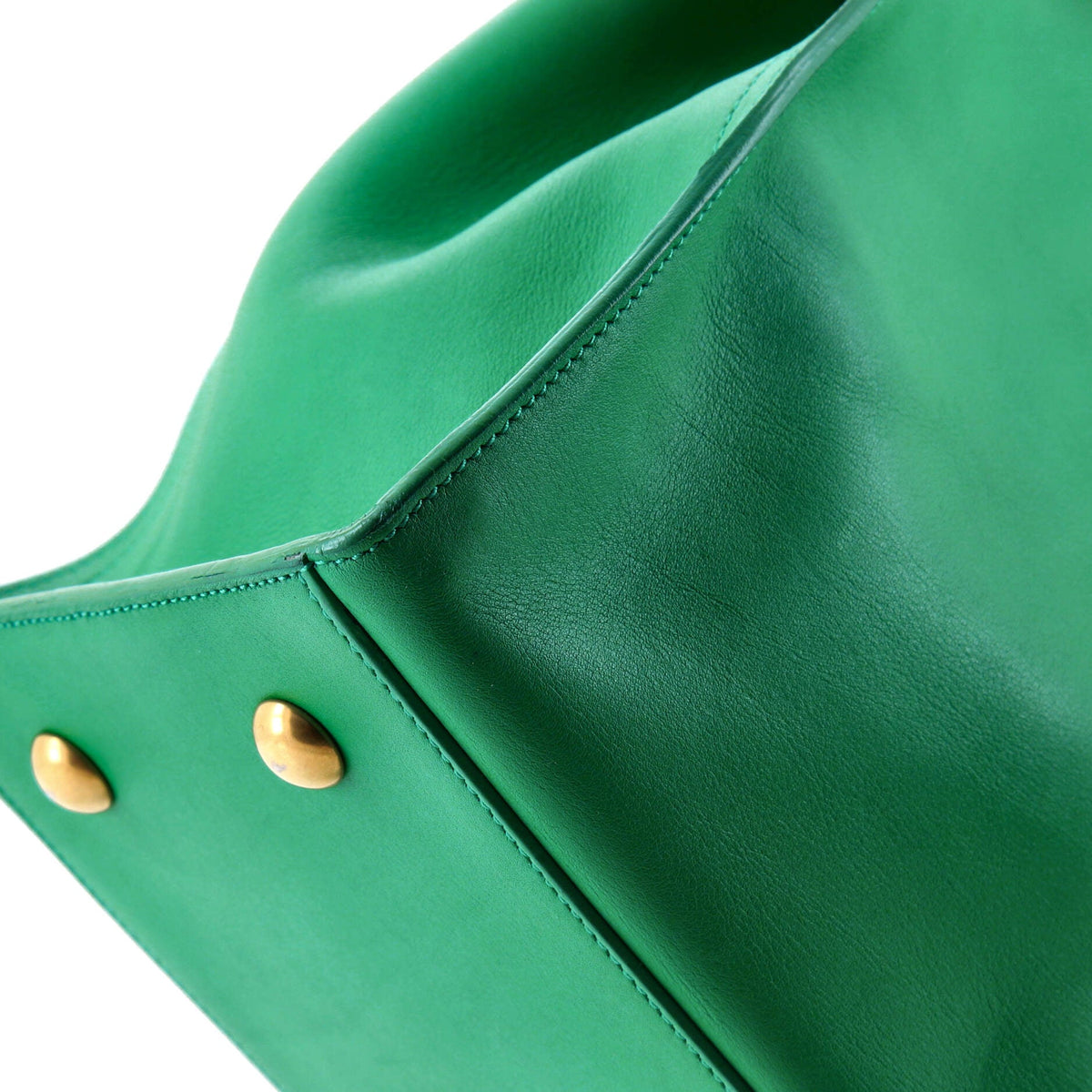 Classic Y Cabas Leather Small