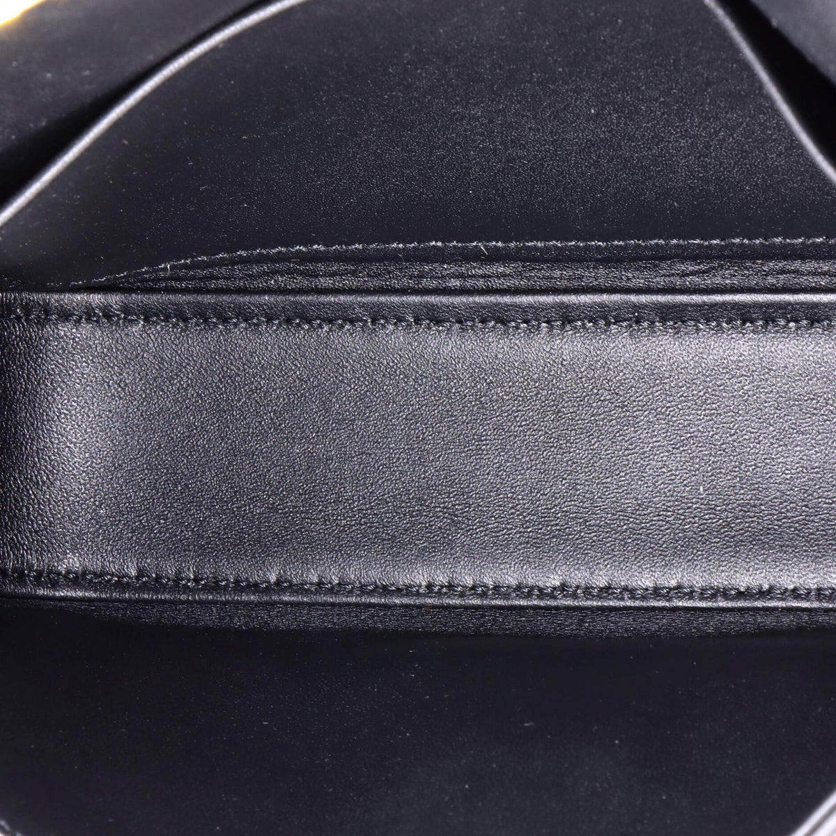 Triomphe East-West Shoulder Bag Smooth Calfskin