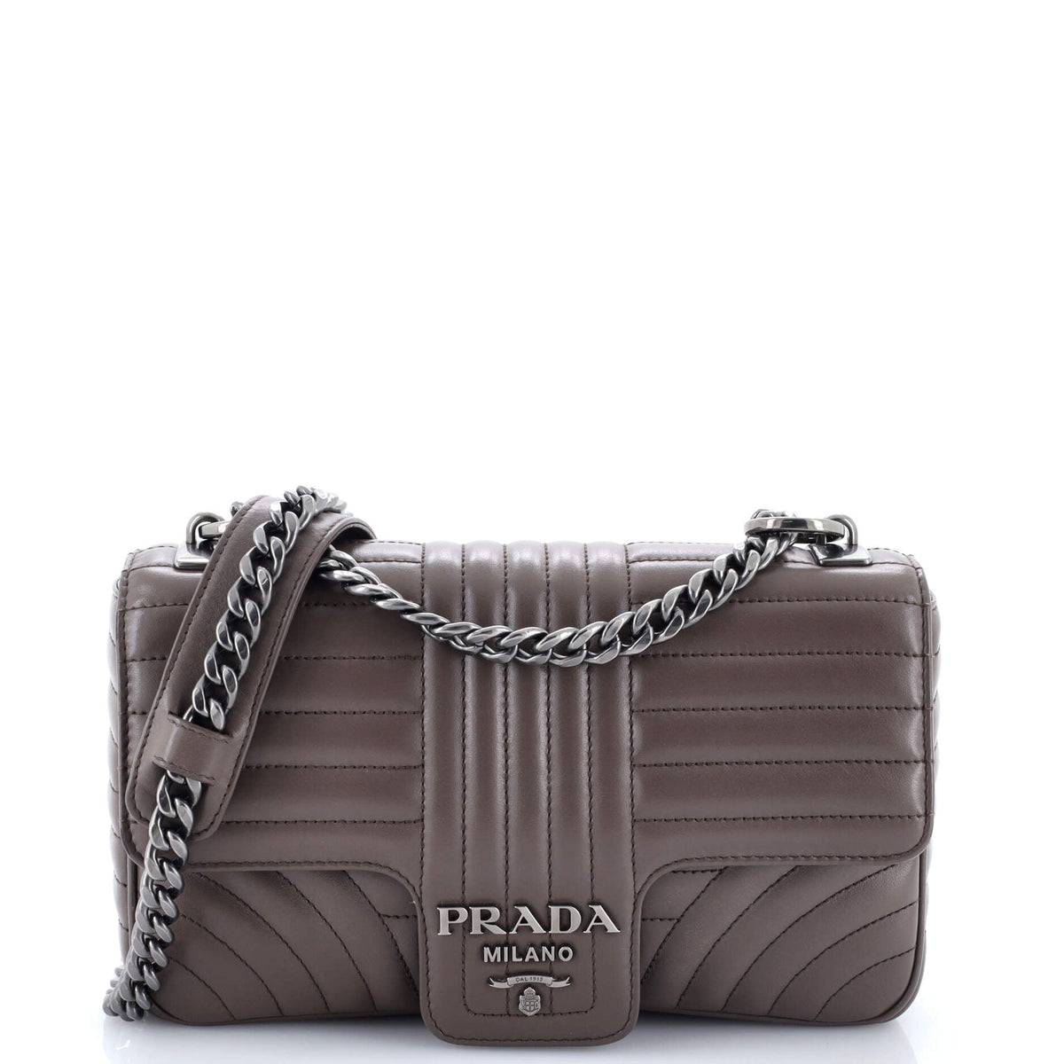 Chain Flap Shoulder Bag Diagramme Quilted Leather Medium