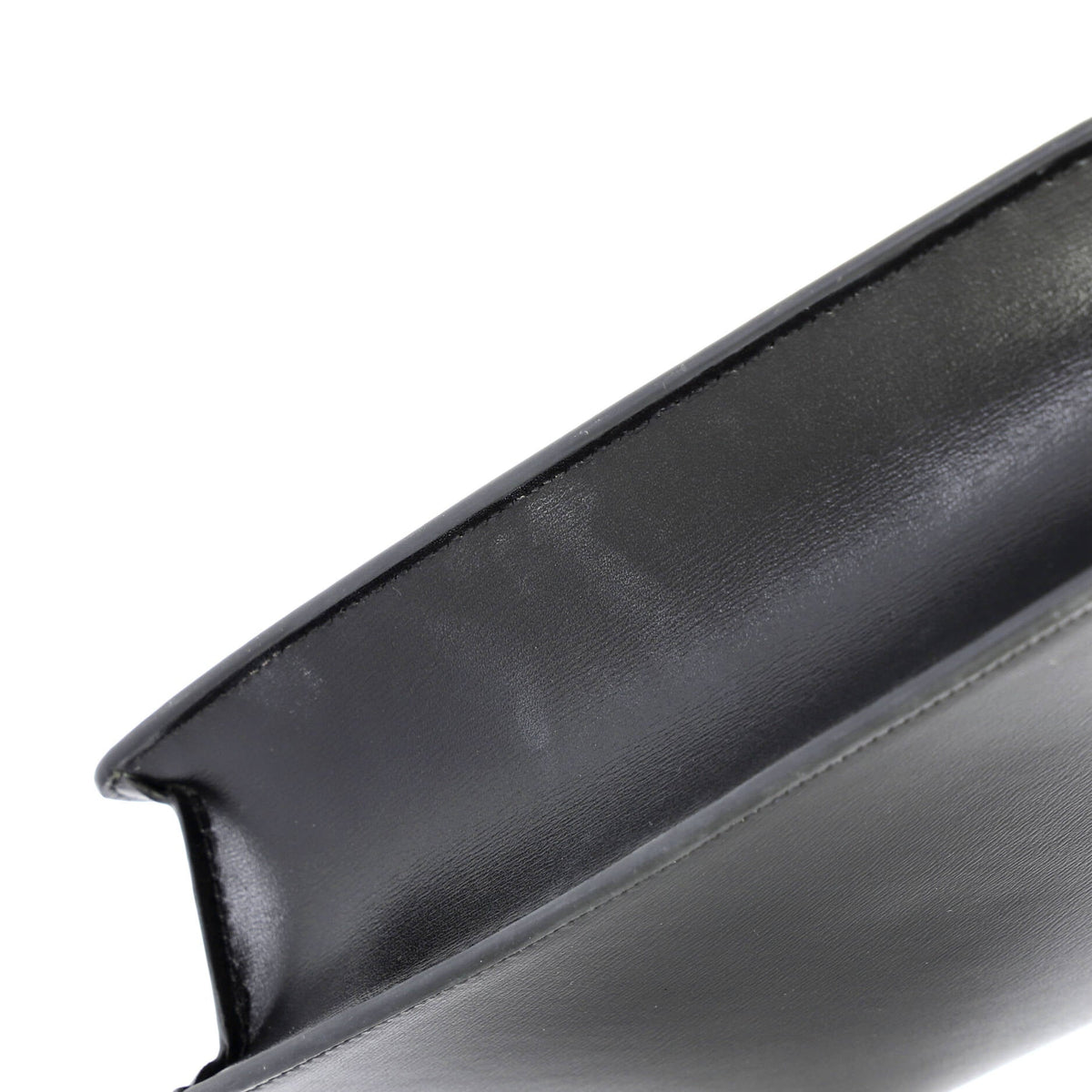 Margo Triomphe Wallet on Chain Leather
