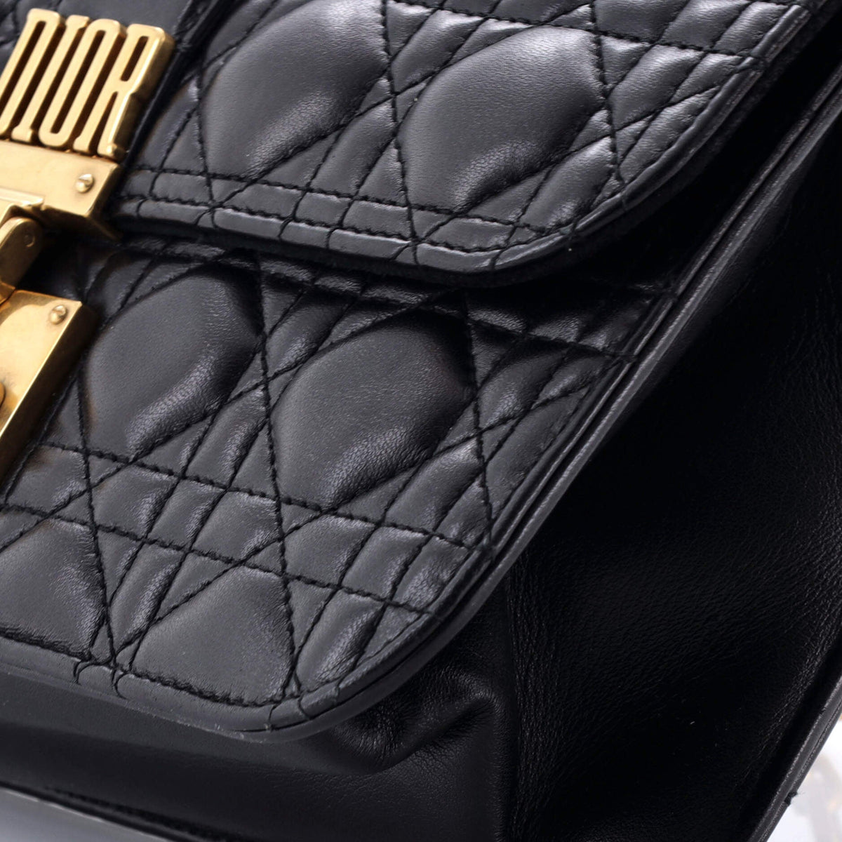 Dioraddict Flap Bag Cannage Quilt Lambskin Medium
