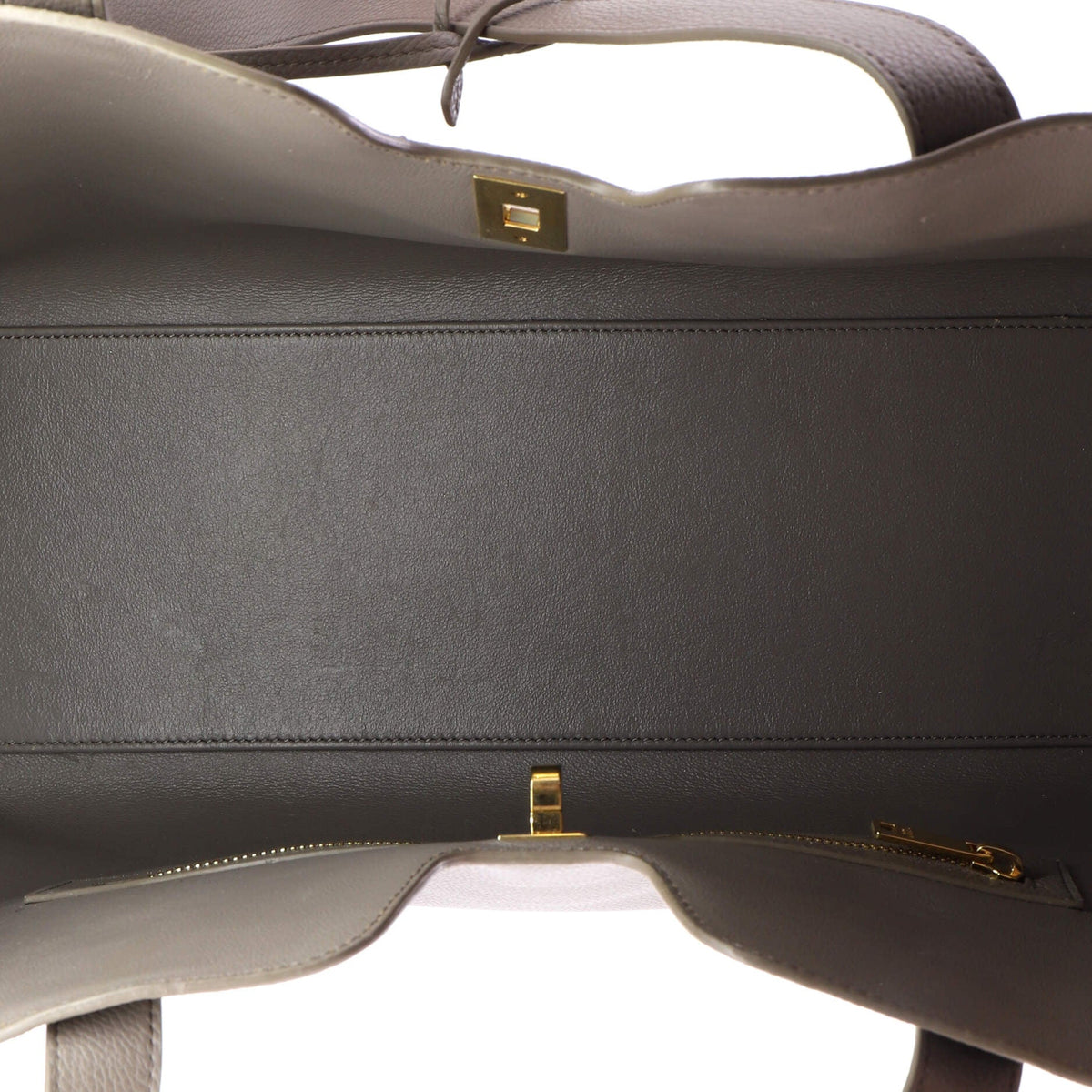 Cabas 16 Bag Grainy Calfskin