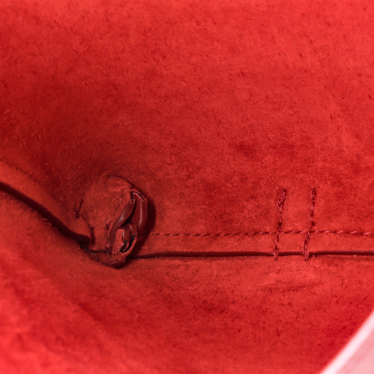 Cradle Shoulder Bag Leather Medium