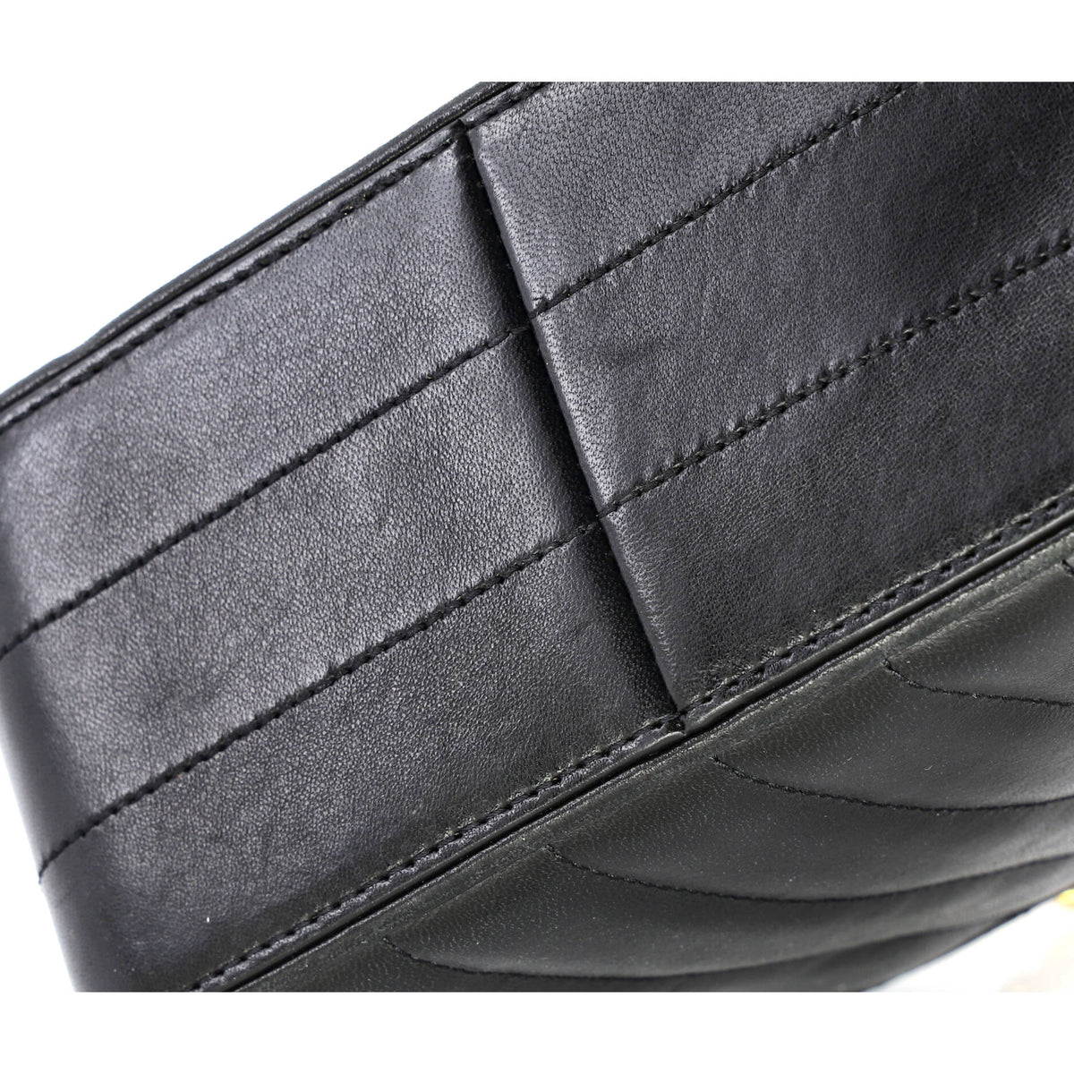 Vicky Crossbody Bag Vertical Quilted Leather Medium