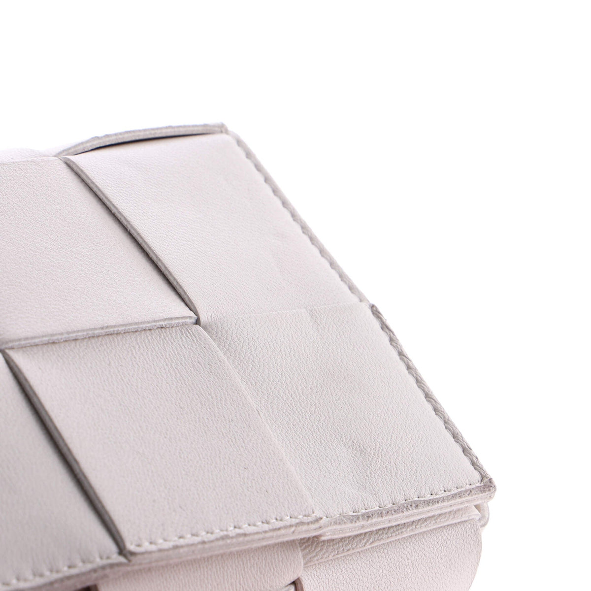 Cassette Belt Bag Maxi Intrecciato Leather