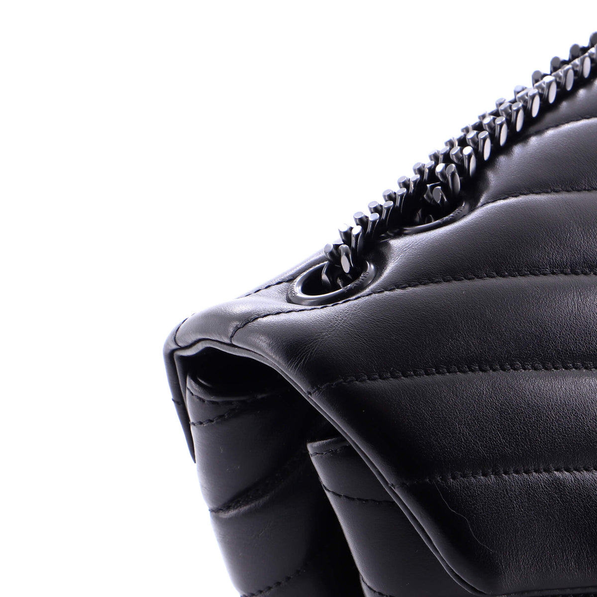 Loulou Shoulder Bag Matelasse Chevron Leather Medium