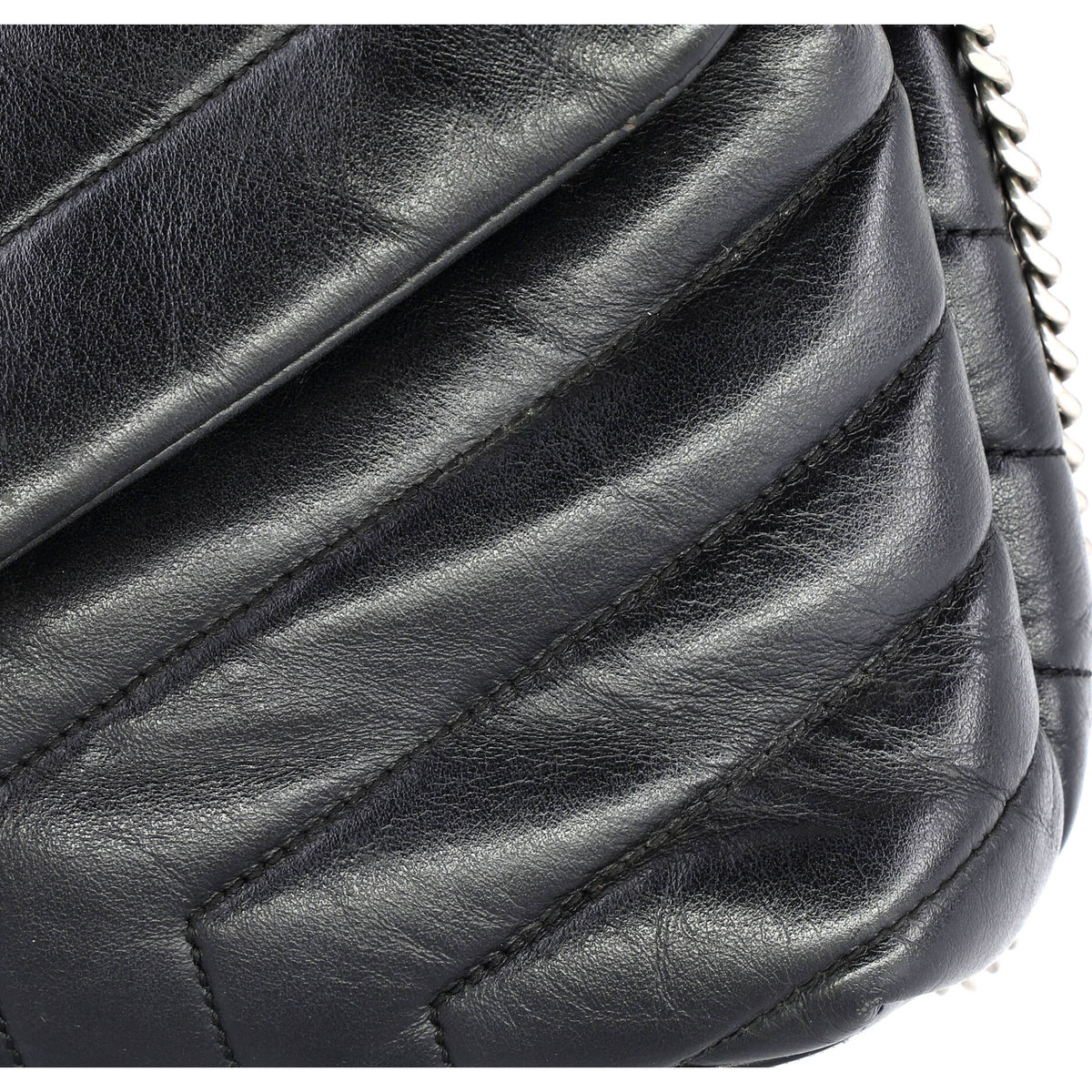 Loulou Shoulder Bag Matelasse Chevron Leather Small