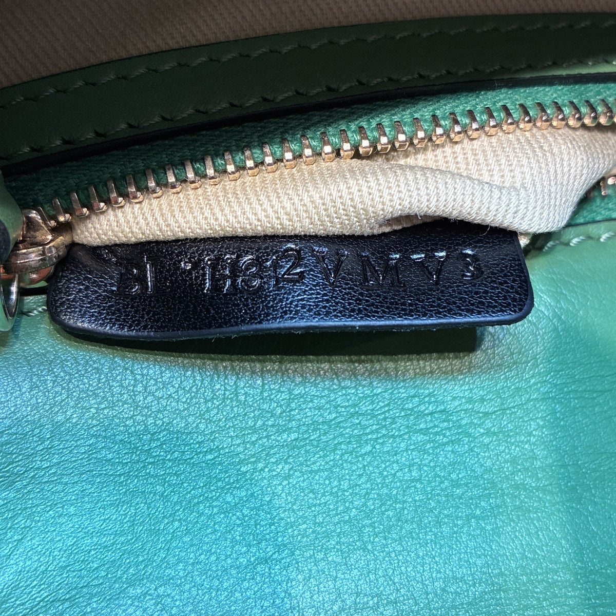 Glam Lock Shoulder Bag Leather Mini