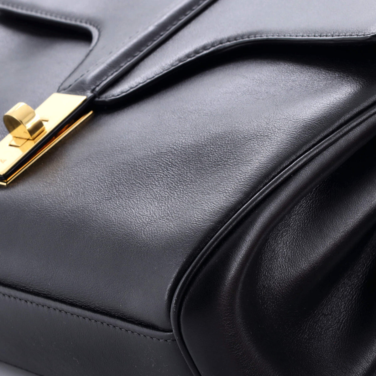 Soft 16 Bag Smooth Calfskin Teen