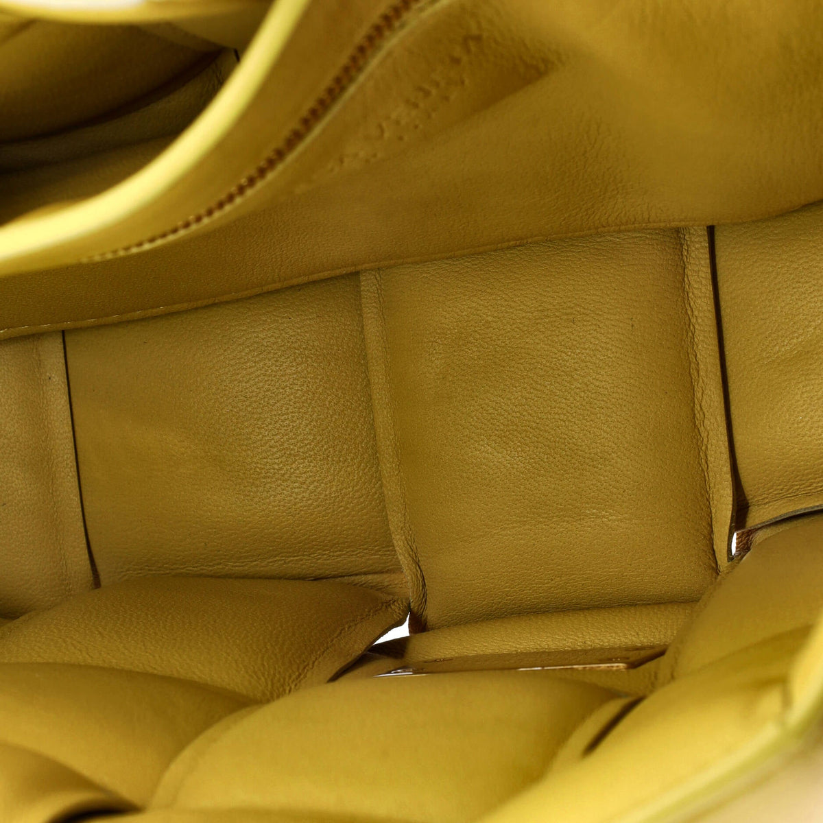 Cassette Chain Crossbody Bag Padded Maxi Intrecciato Leather