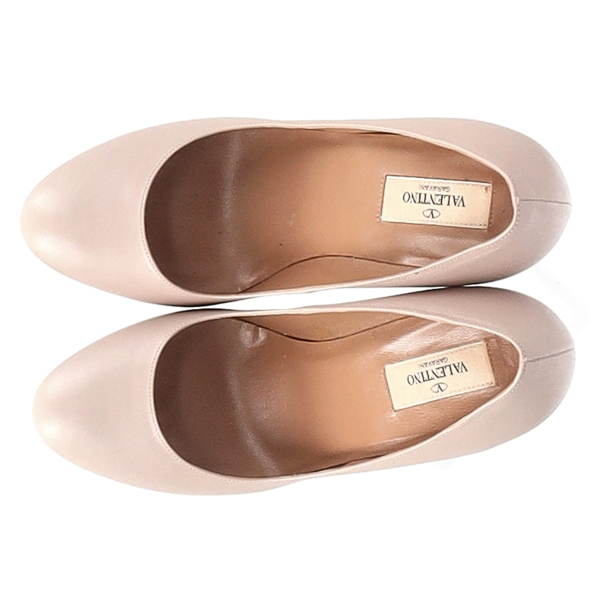 Valentino Garavani Round-Toe Platform High-Heeled Pumps in Nude Pink Leather