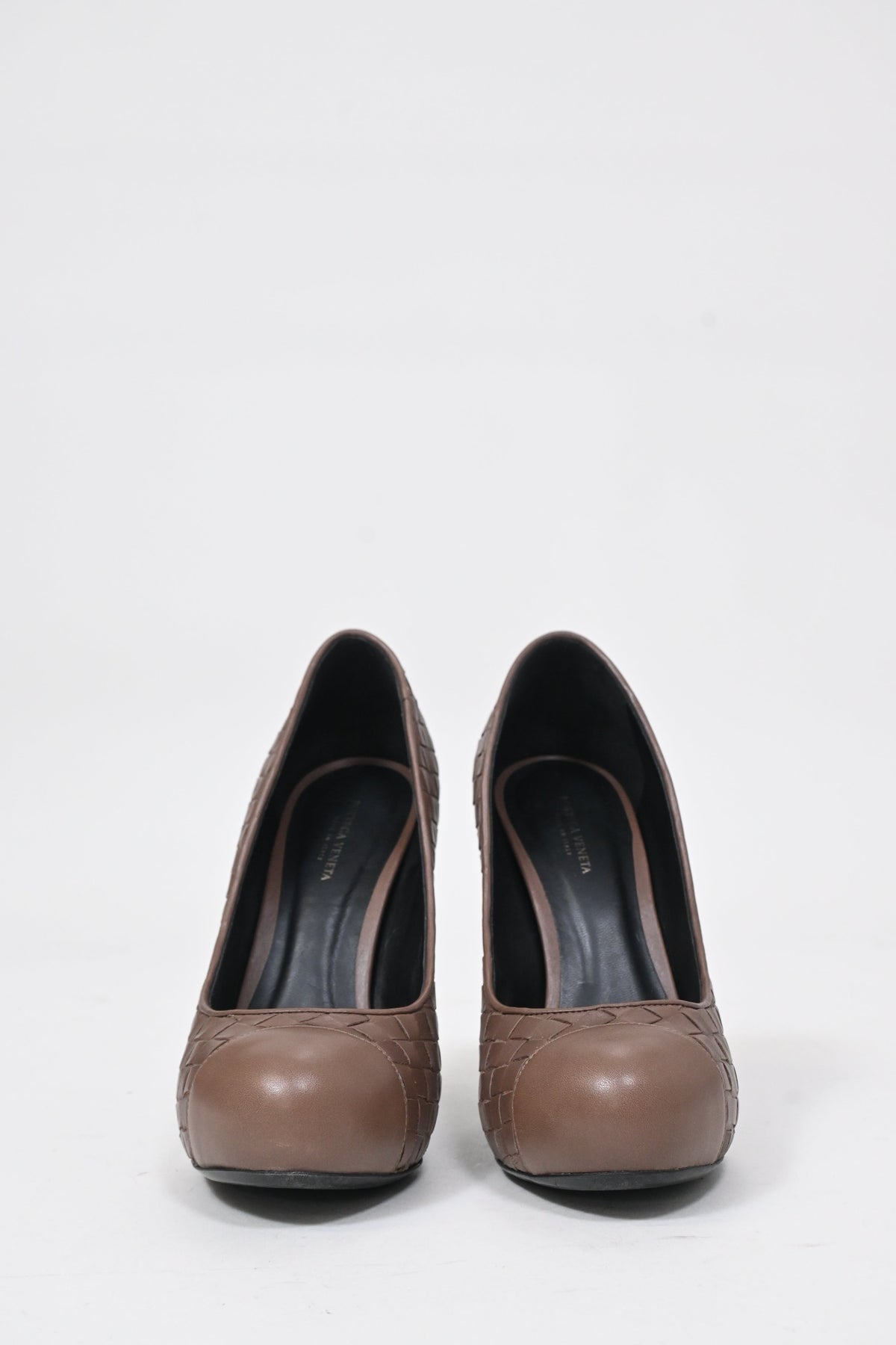 Bottega Veneta Weave Pumps in Brown Intrecciato Leather