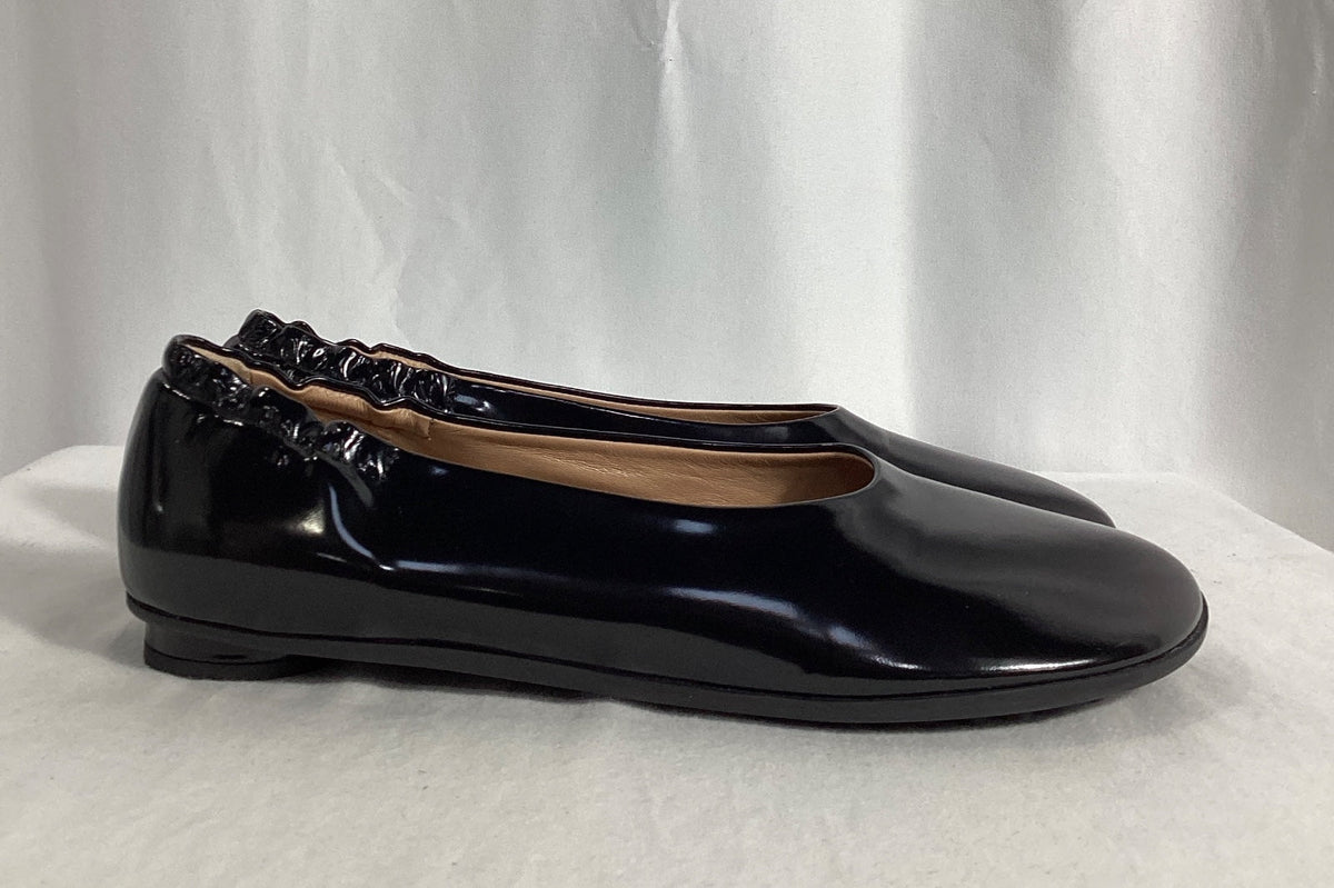 Bottega Veneta Atomic Polished Ballerina Flats in Black Lamb Leather
