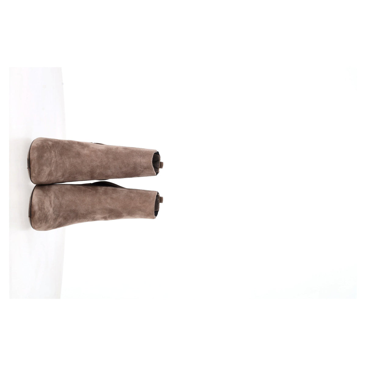 Fendi High-Heeled Chelsea Boots in Brown Suede