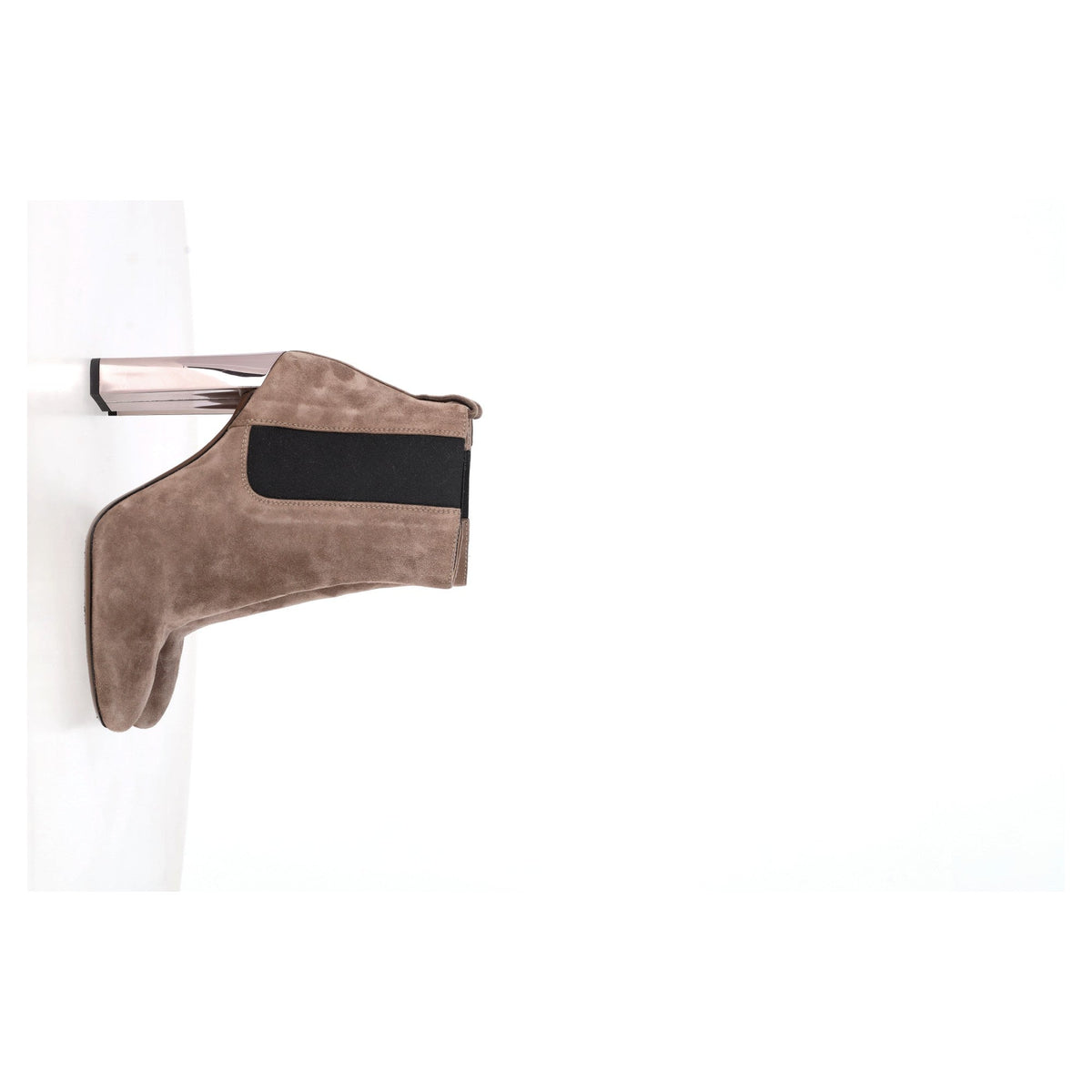 Fendi High-Heeled Chelsea Boots in Brown Suede