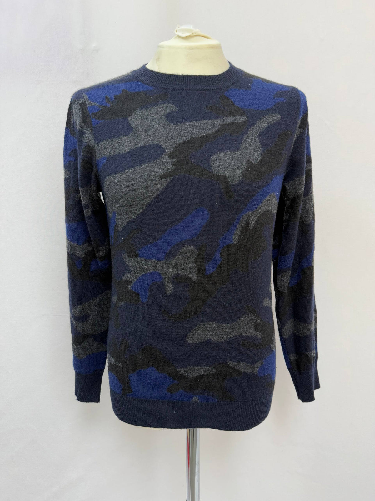 Valentino Garavani Camouflage Jumper in Multicolor Wool