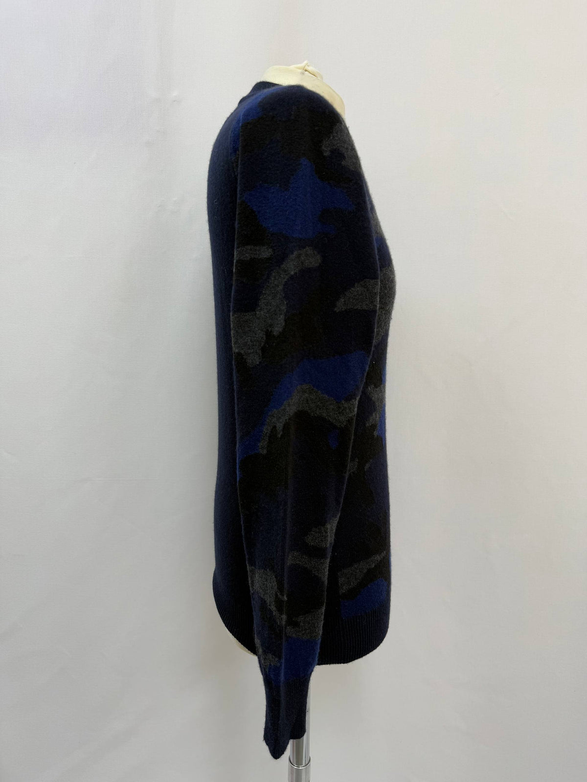 Valentino Garavani Camouflage Jumper in Multicolor Wool