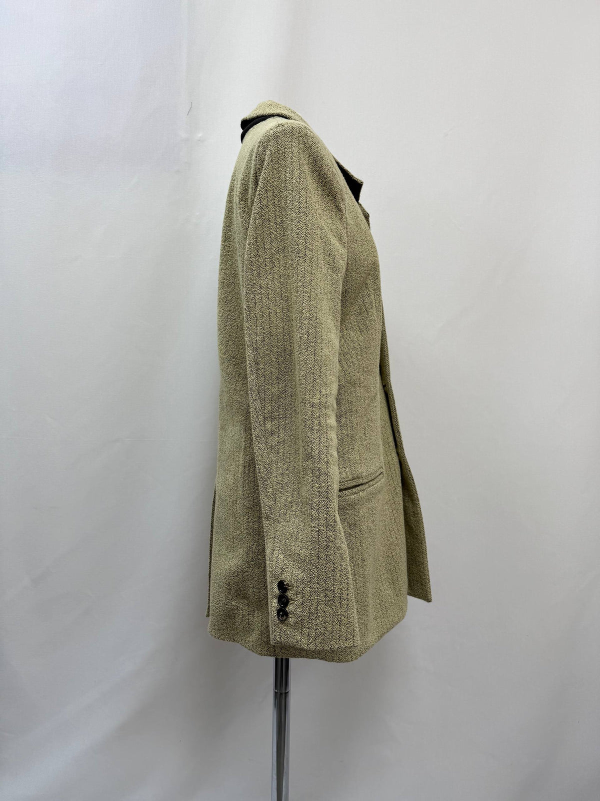 Bottega Veneta Single-Breasted Herringbone Blazer in Beige Polyamide