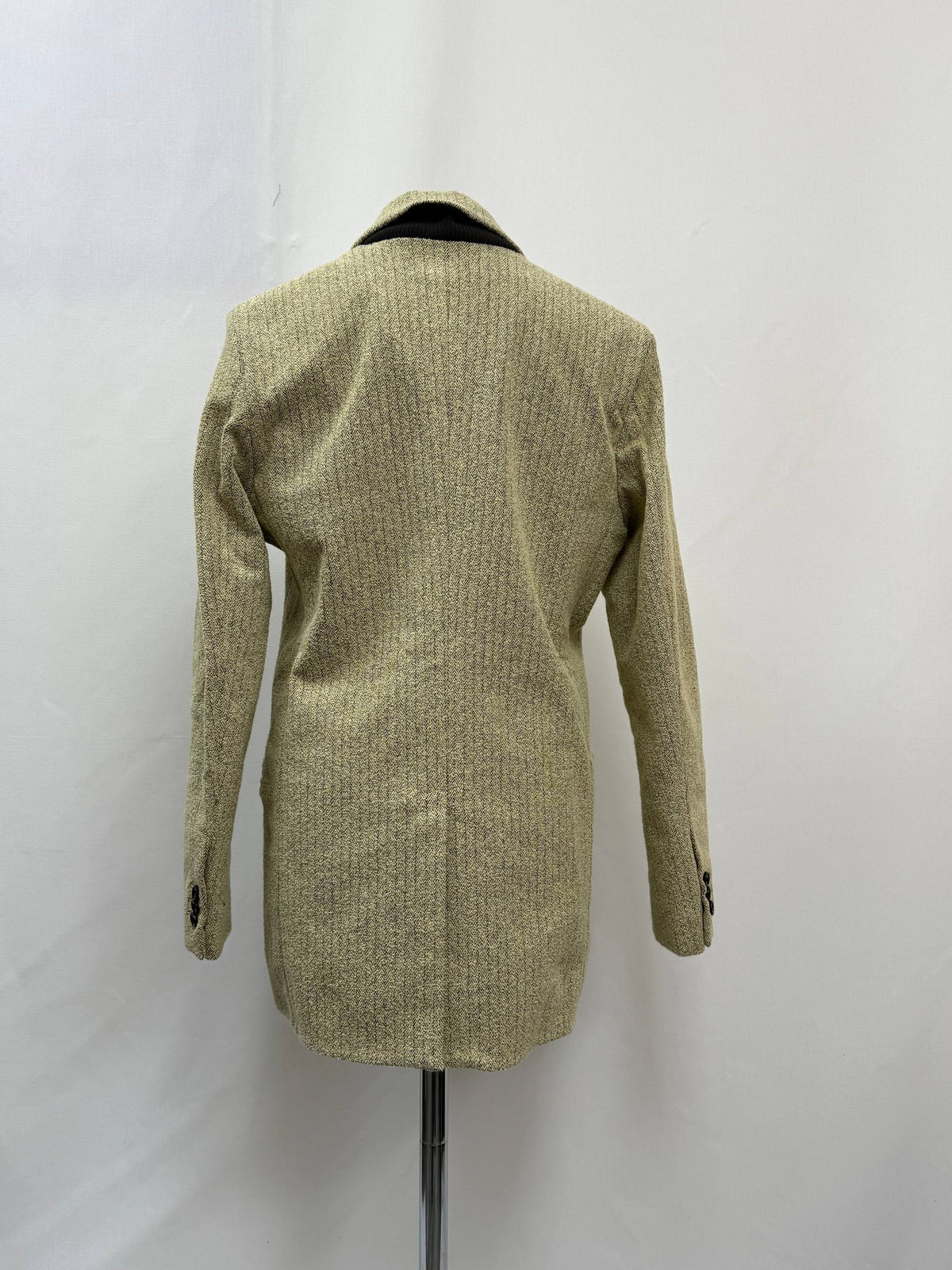 Bottega Veneta Single-Breasted Herringbone Blazer in Beige Polyamide