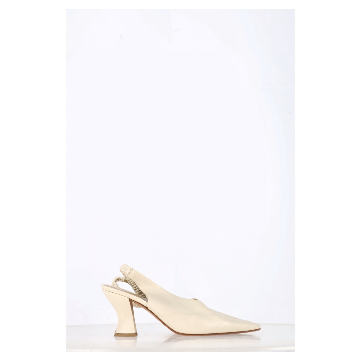 Bottega Veneta Almond Slingback Pumps in Cream Leather
