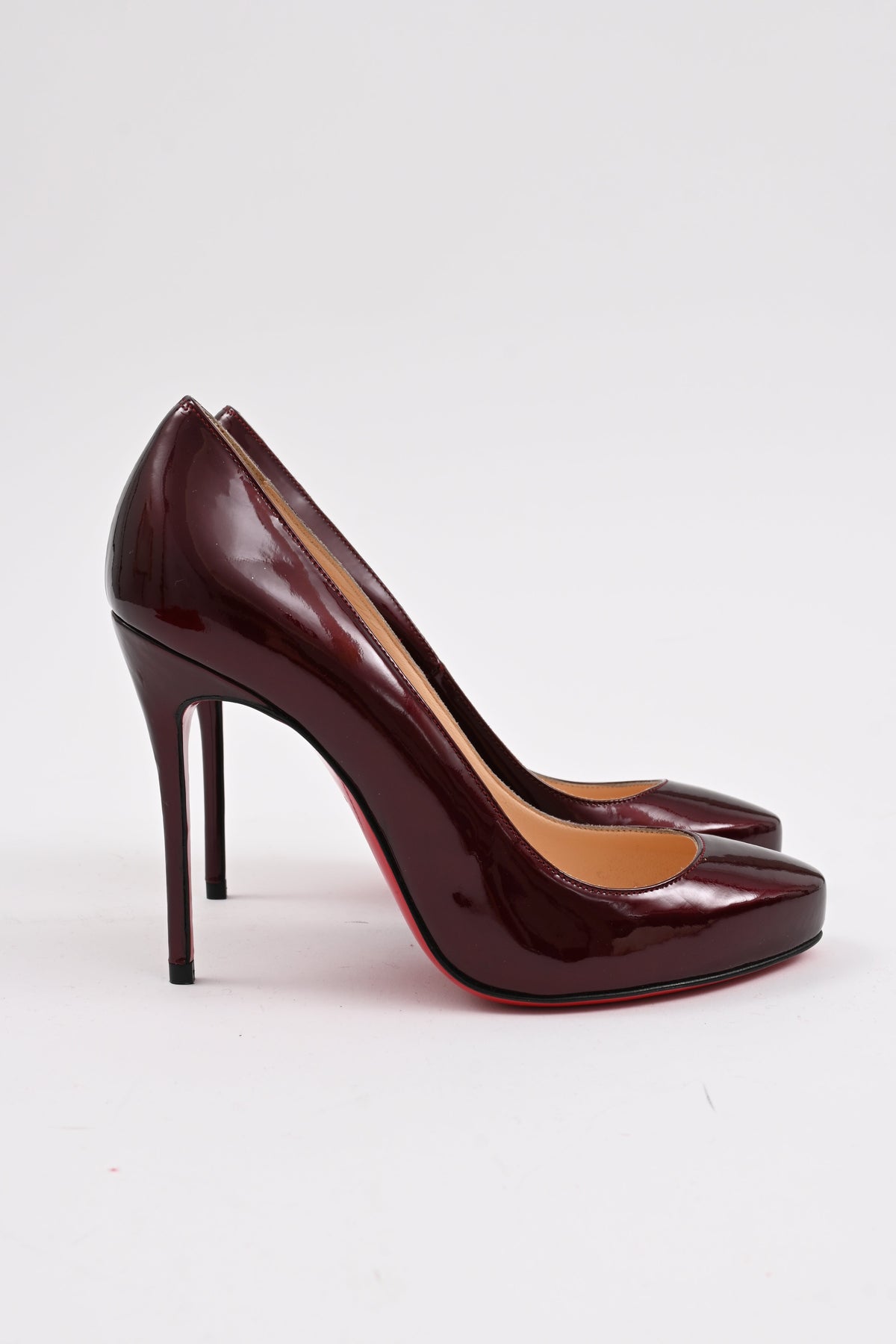 Christian Louboutin Fifi Pumps in Burgundy Patent Leather