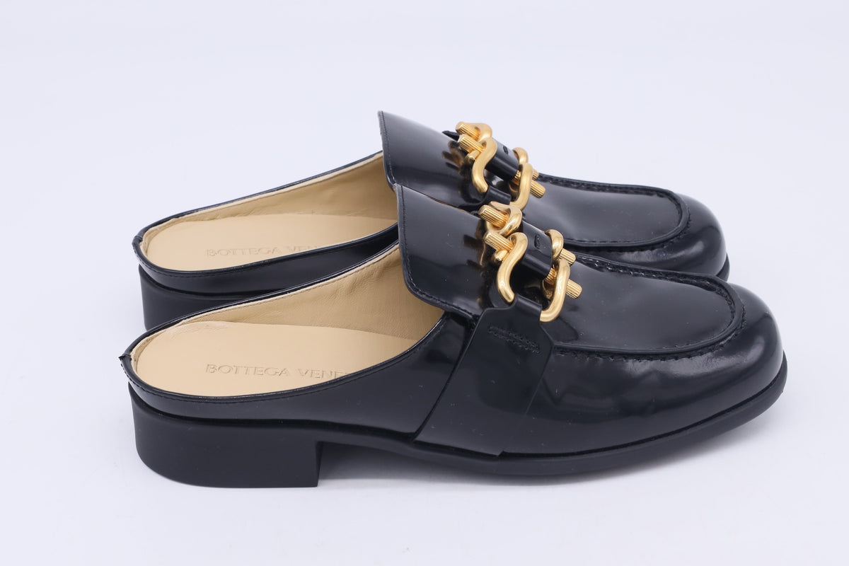 Bottega Veneta Monsieur Mules in Black Calf Leather
