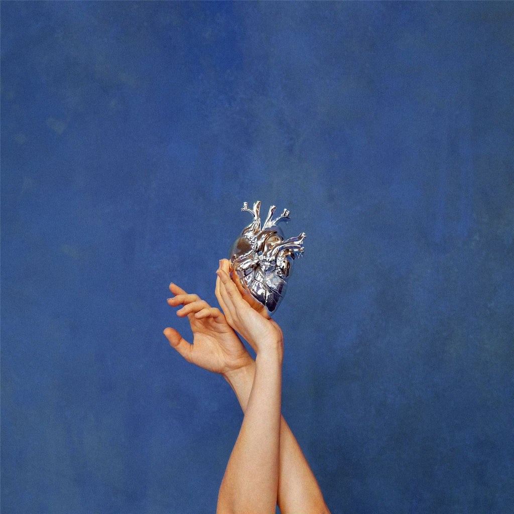 AURORA - What Happened To The Heart