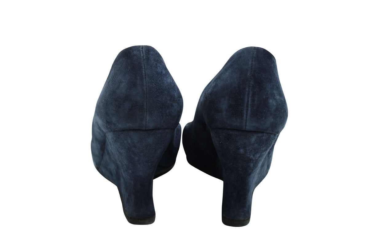 Bottega Veneta Round Toe Wedge in Navy Blue Suede