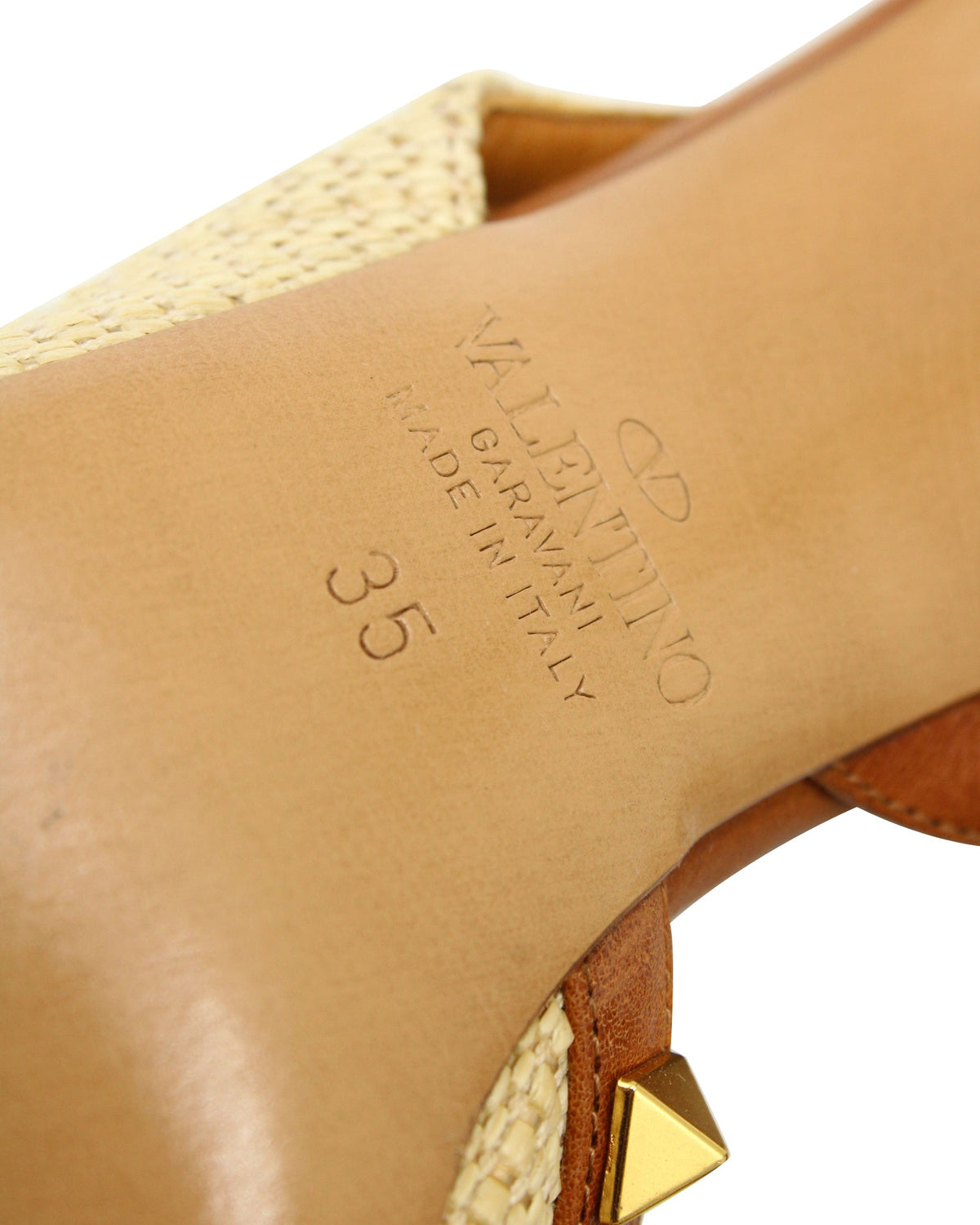 Valentino Garavani Rockstud Leather Trimmed Slingback Heels in Beige Raffia