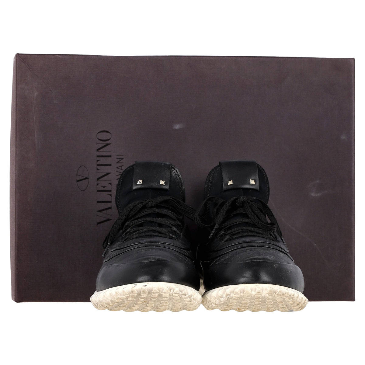 Valentino Soul AM Sneakers in Black Calfskin Leather